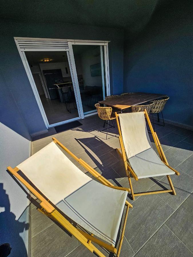 Aenona Beach Apartment Nin Exterior photo